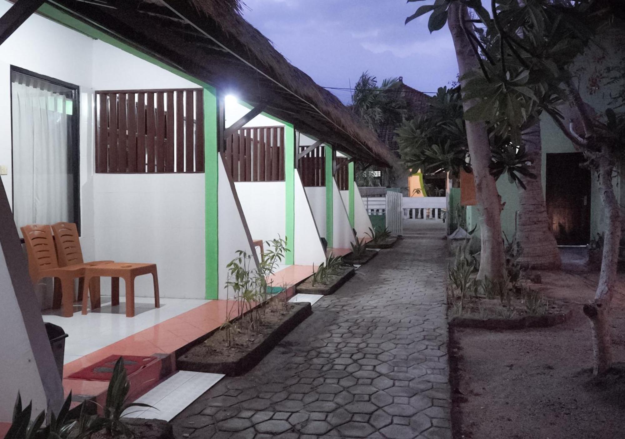 Hotel Energy Melati Gili Gili Trawangan Exterior foto